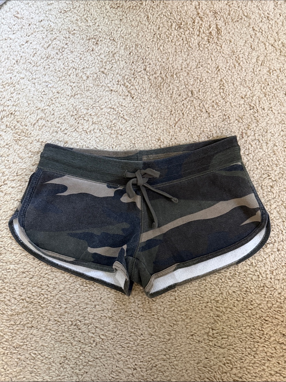 Brandy melville Marcie camo sweatshorts